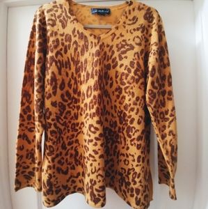 Leopard long sleeve top